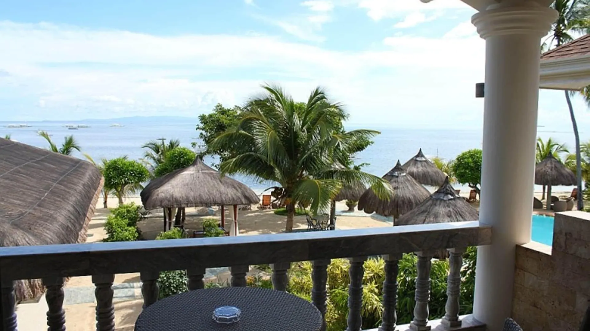 Linaw Beach Resort Bohol